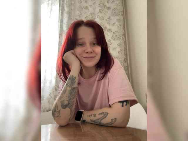 stillHer webcam