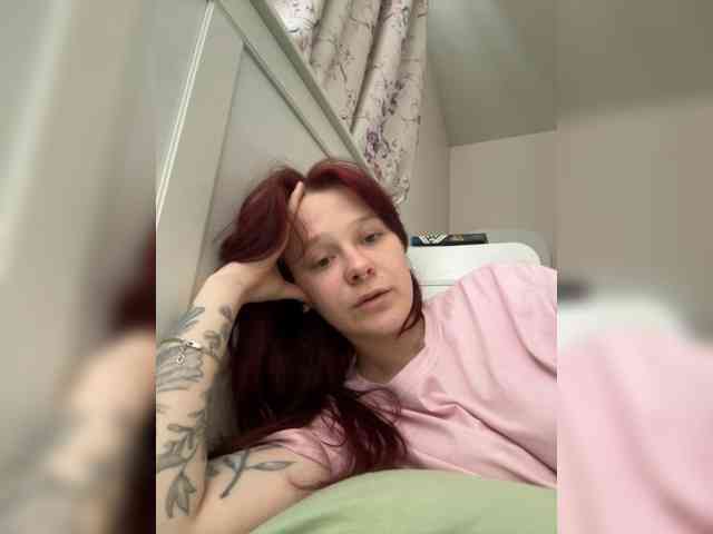 stillHer webcam