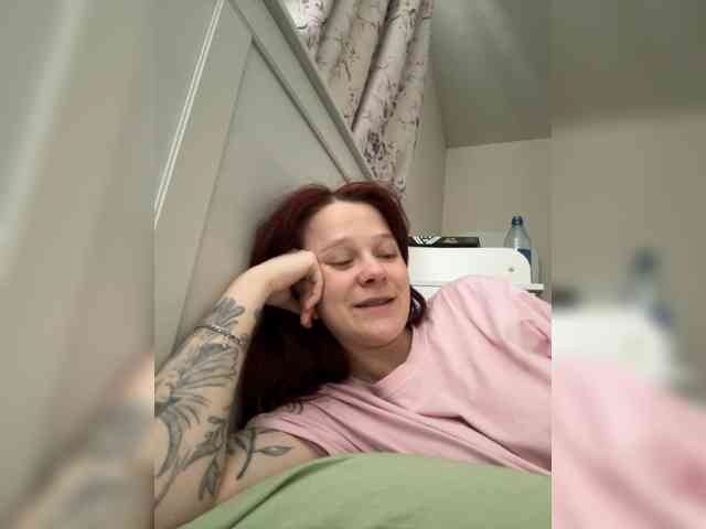 stillHer webcam
