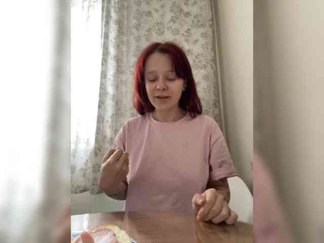 stillHer webcam