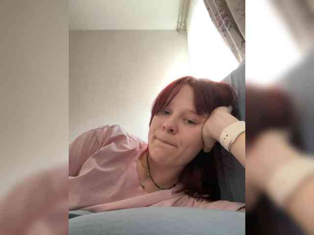 stillHer Live Webcam on BongaCams