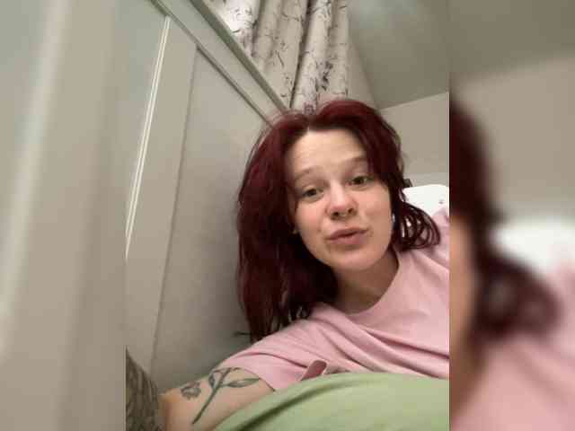 stillHer webcam