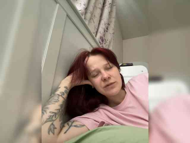 stillHer webcam