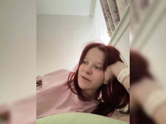 stillHer webcam