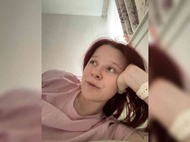 stillHer webcam