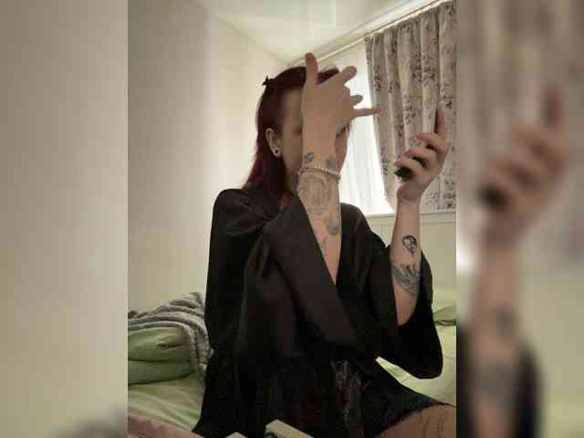 stillHer webcam