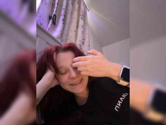 stillHer webcam