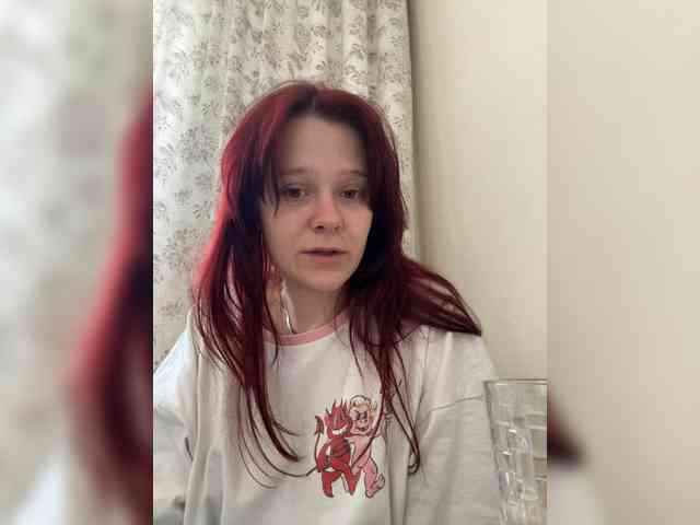 stillHer webcam