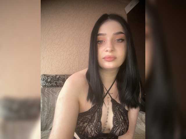 1Your-luck1's BongaCams show and profile