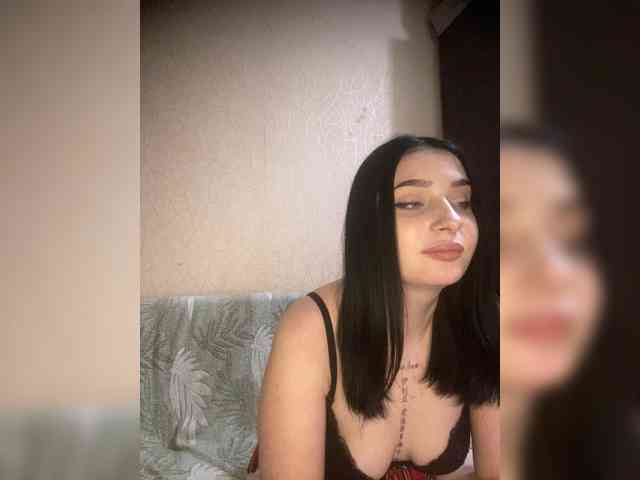 22ALYSKA22 webcam
