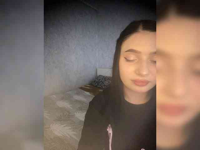 Модель: _Lisaaa_