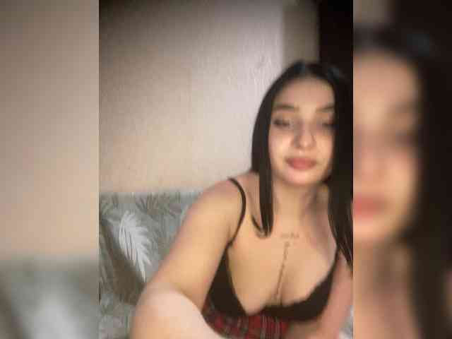 22ALYSKA22 webcam