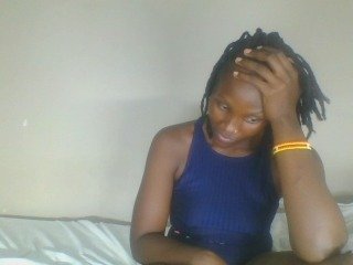 Smilingbeibylove's Live Webcam