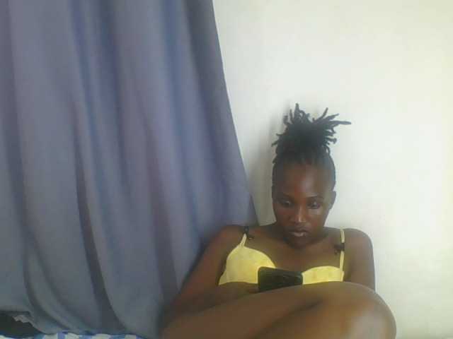 Smilingbeibylove live cam on BongaCams