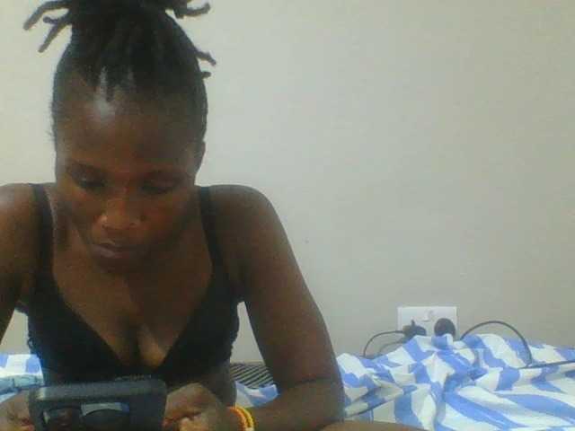 Smilingbeibylove live cam on BongaCams