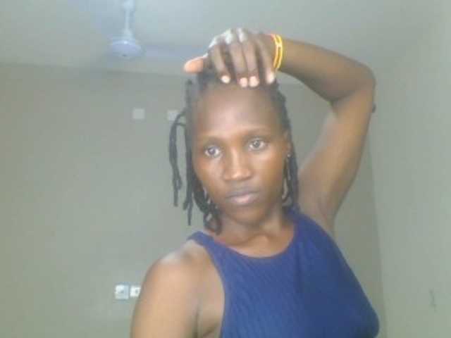 Smilingbeibylove live cam on BongaCams
