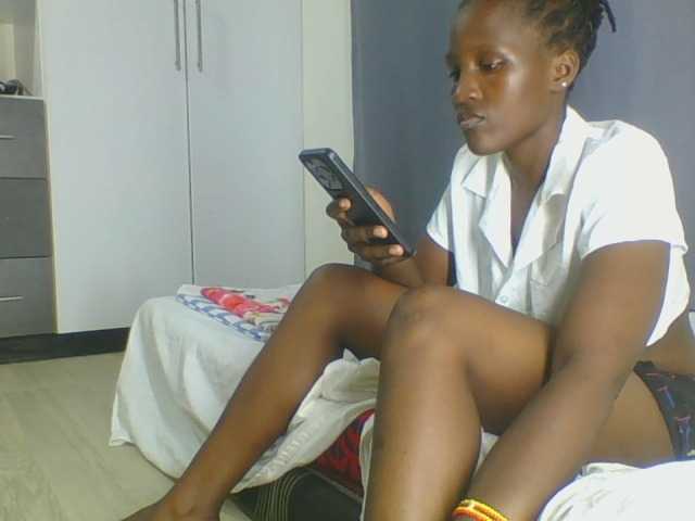 Smilingbeibylove live cam on BongaCams