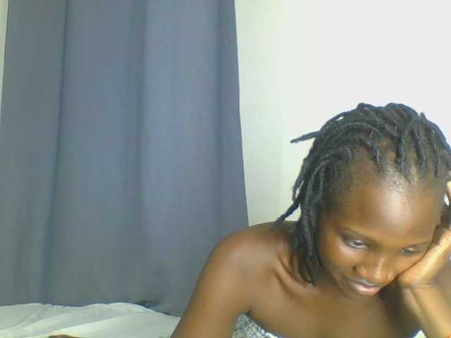 Smilingbeibylove live cam on BongaCams