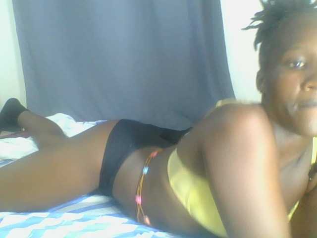 Smilingbeibylove live cam on BongaCams