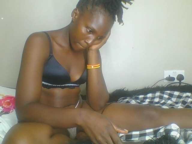 Smilingbeibylove live cam on BongaCams