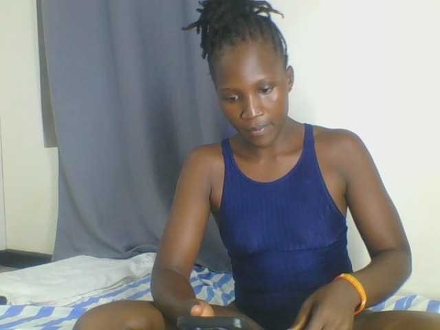Smilingbeibylove live cam on BongaCams
