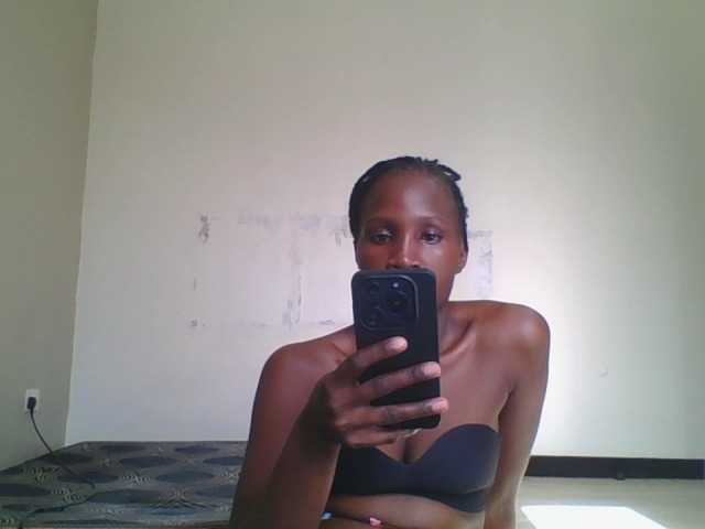 Smilingbeibylove live cam on BongaCams