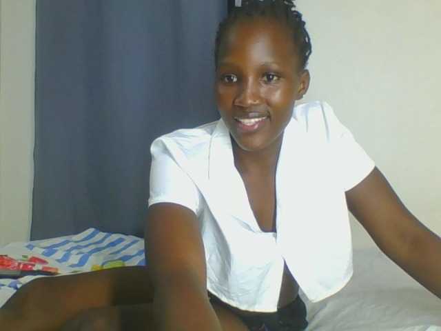 Smilingbeibylove live cam on BongaCams