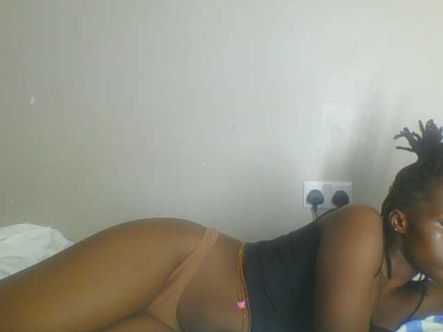 Smilingbeibylove live cam on BongaCams