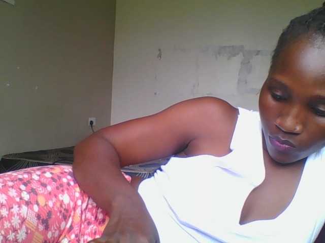 Smilingbeibylove live cam on BongaCams