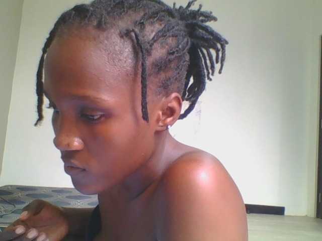 Smilingbeibylove live cam on BongaCams