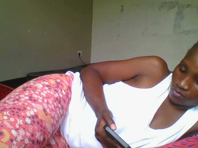 Smilingbeibylove live cam on BongaCams