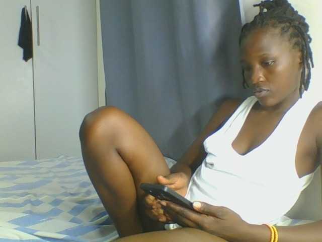 Smilingbeibylove live cam on BongaCams