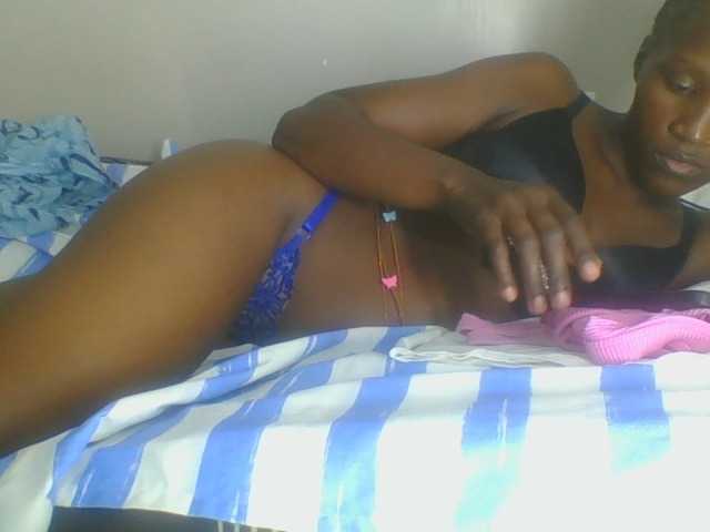 Smilingbeibylove live cam on BongaCams