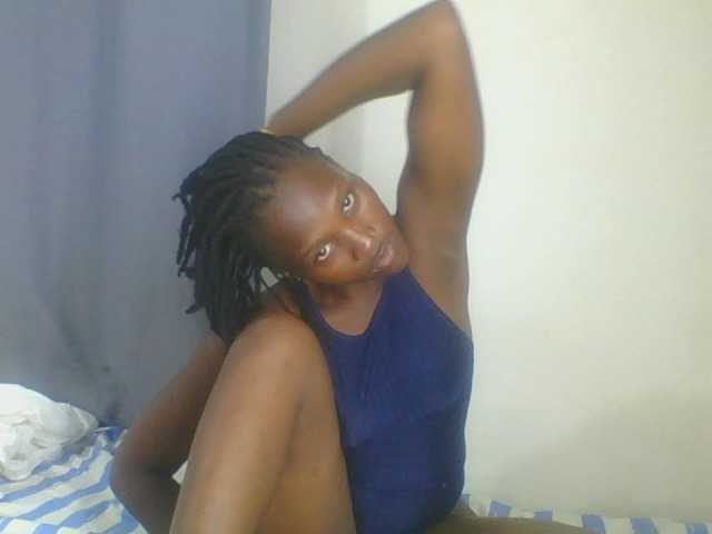 Smilingbeibylove live cam on BongaCams
