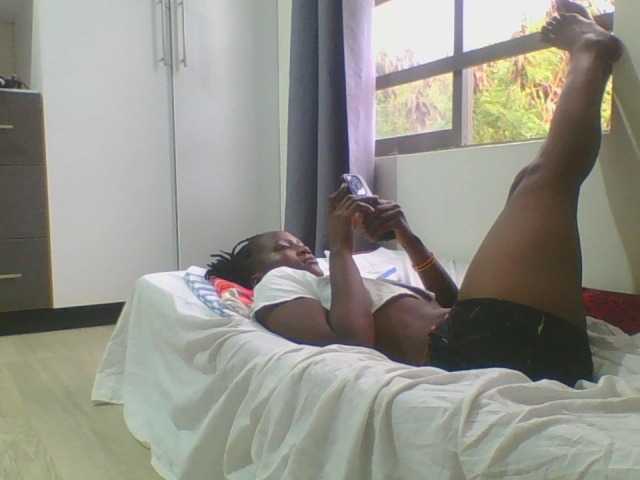 Smilingbeibylove live cam on BongaCams
