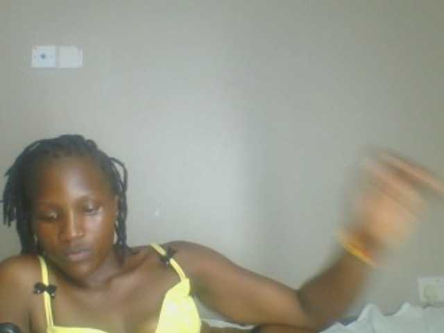 Smilingbeibylove live cam on BongaCams