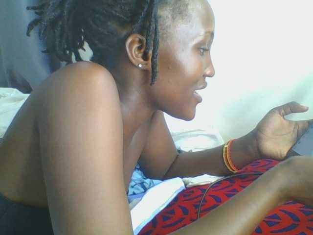 Smilingbeibylove live cam on BongaCams