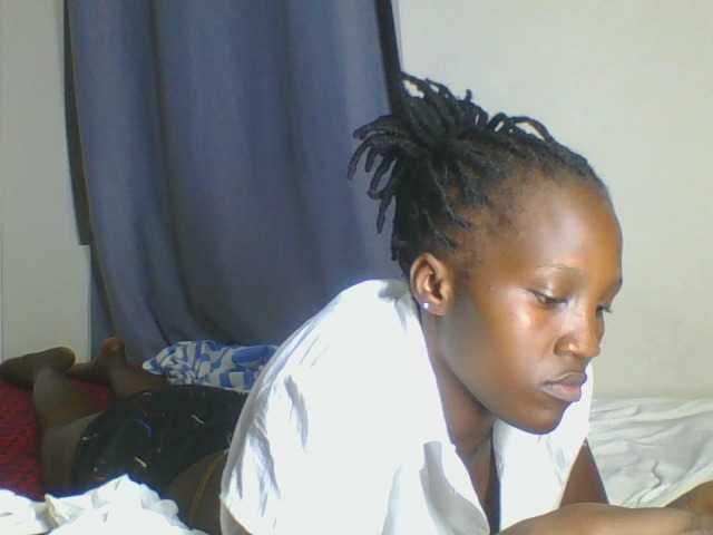 Smilingbeibylove live cam on BongaCams