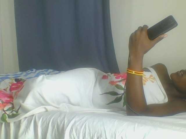 Smilingbeibylove live cam on BongaCams