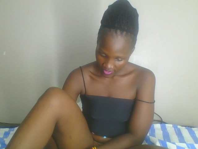 Smilingbeibylove live cam on BongaCams