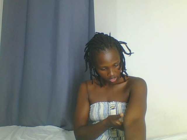 Smilingbeibylove live cam on BongaCams