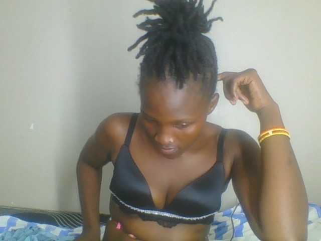 Smilingbeibylove live cam on BongaCams