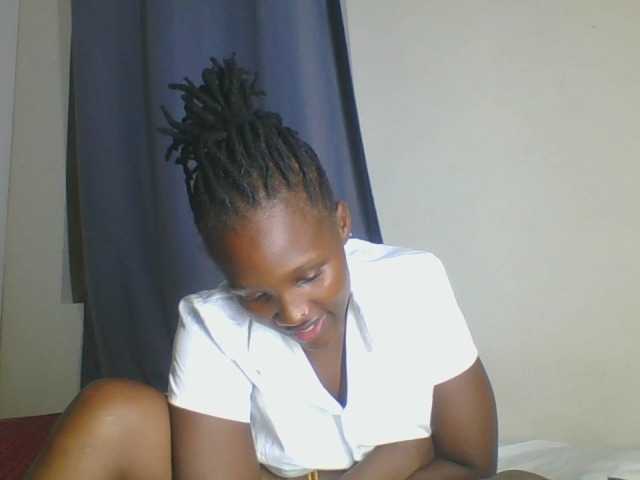 Smilingbeibylove live cam on BongaCams