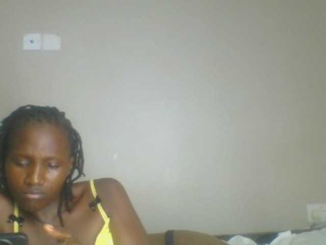 Smilingbeibylove live cam on BongaCams