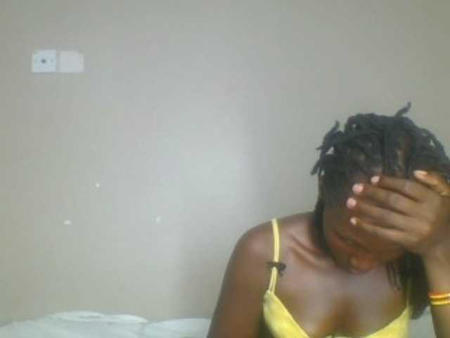 Smilingbeibylove live cam on BongaCams