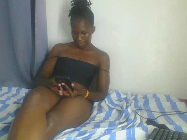 Smilingbeibylove live cam on UnifiedCams