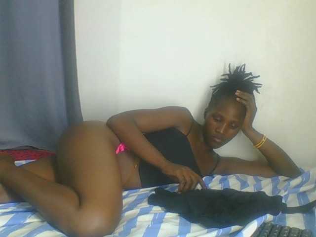 Smilingbeibylove live cam on BongaCams
