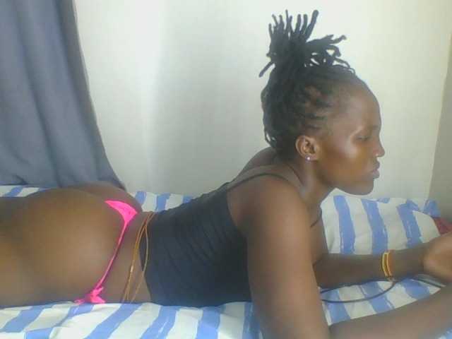 Smilingbeibylove live cam on UnifiedCams