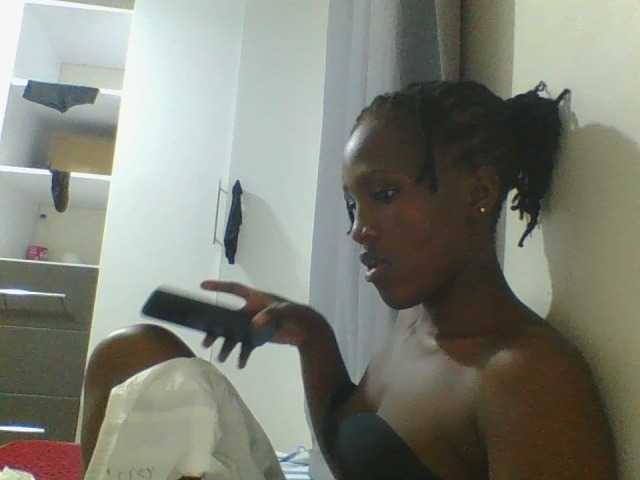 Smilingbeibylove live cam on BongaCams