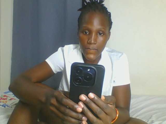 Smilingbeibylove live cam on BongaCams